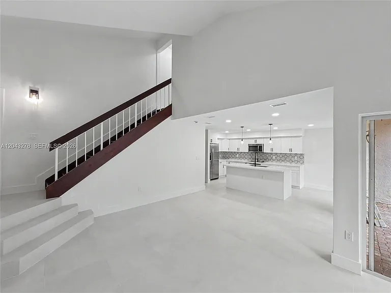 7493 SW 109th Pl — Photo 3