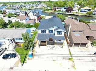 3499 Anchor Pl, Oceanside, NY 11572