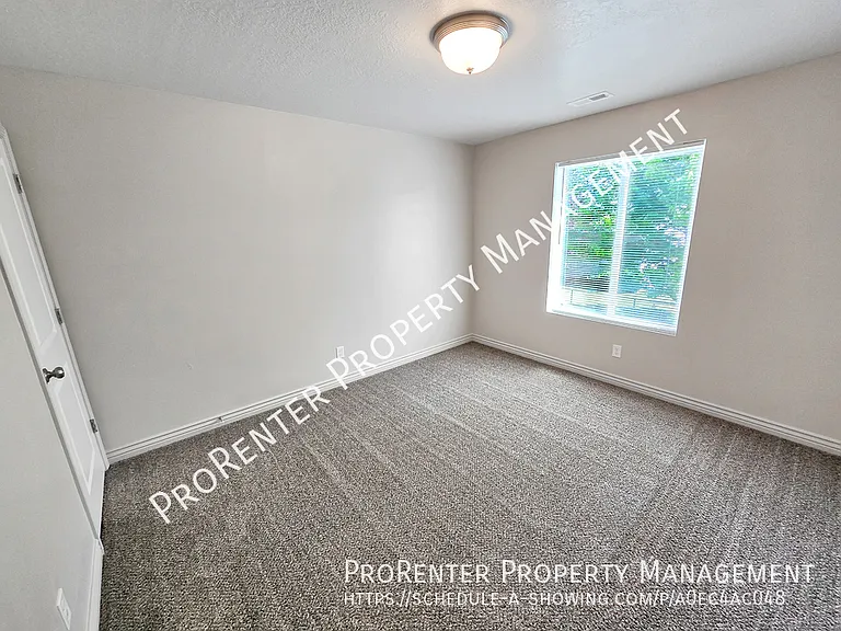 1811 W 675 N — Photo 19