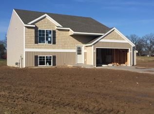 2769 Fawn Cv, Middleville, MI 49333