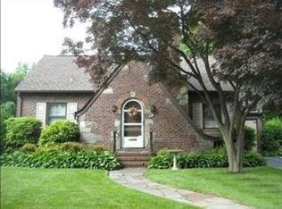 138 Hartwich St, Maywood, NJ 07607