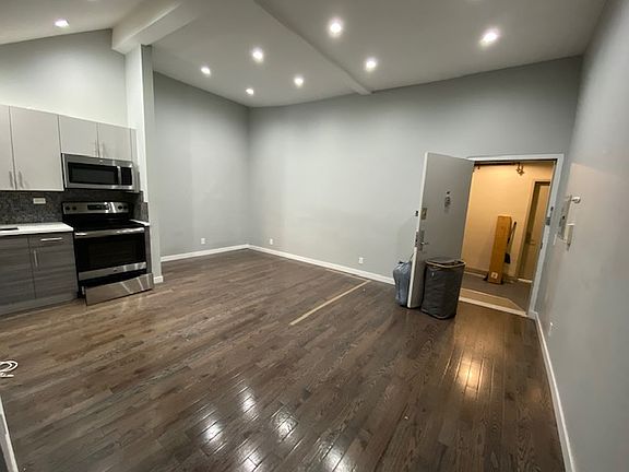 5th image of 145 Bleecker St APT 4R