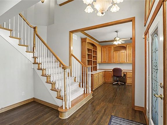 4th image of 903 Doc Henry Rd
