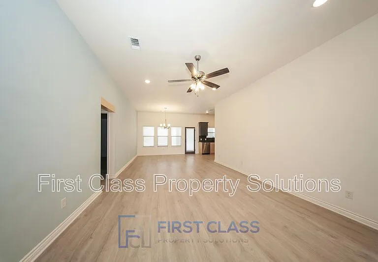 13305 Watson Dr — Photo 5