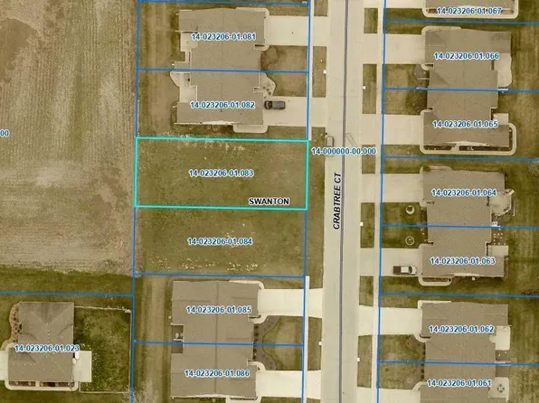 21 Crabtree Ct, Swanton, OH 43558