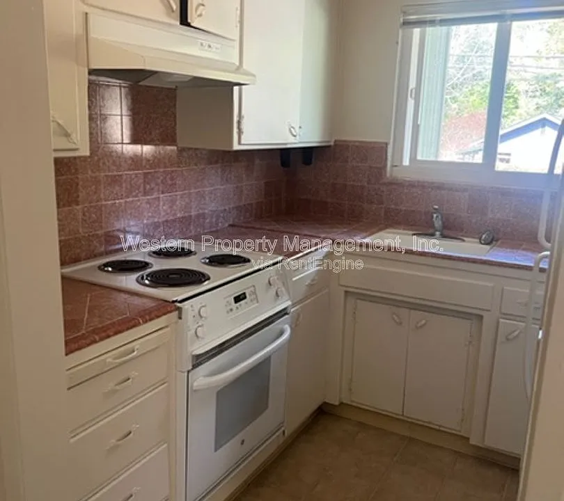 9012 Soquel Dr #3