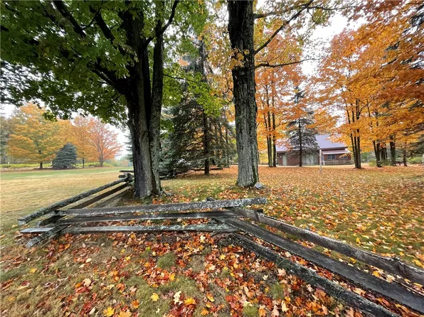 651 Dennis Hill Rd, Ulysses, PA 16948
