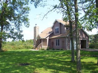 5085 Day Rd, Lockport, NY 14094