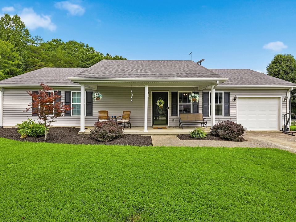 1st image of 146 Tucker Cir