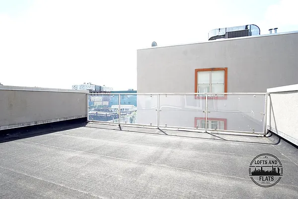 Rented by Lofts and Flats LLC | media 40