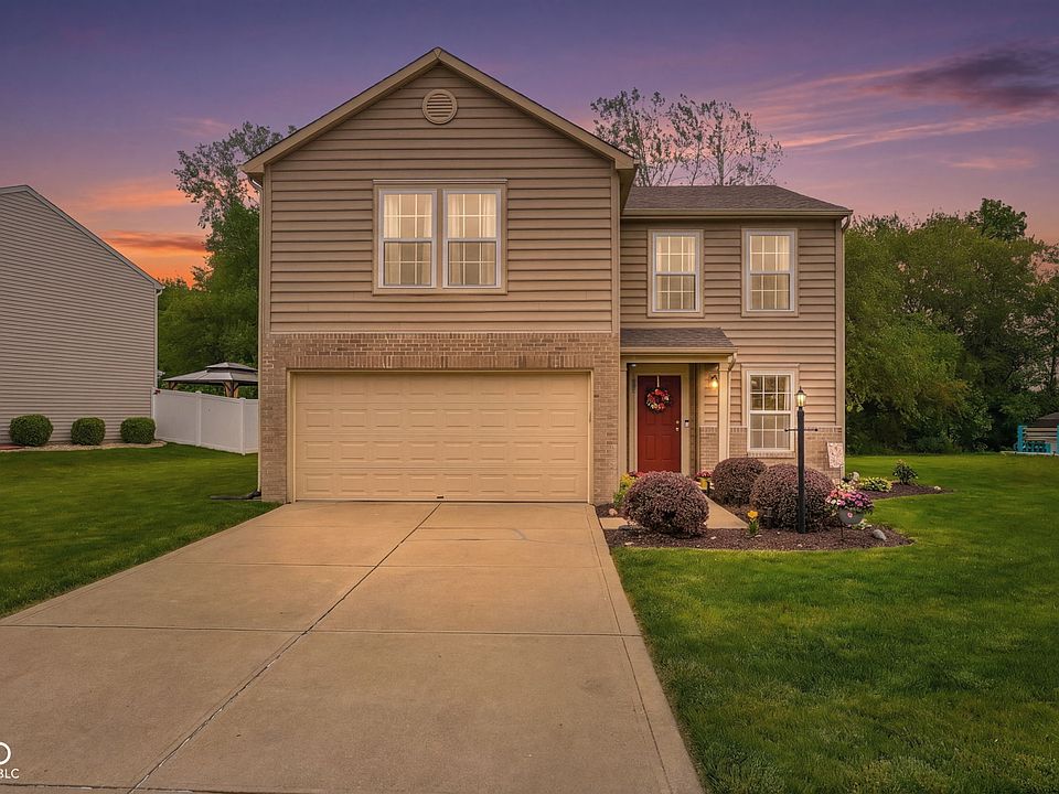 1st image of 181 Creekside Dr