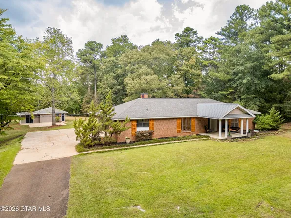 75 Yellow Brick Rd, Columbus, MS 39702