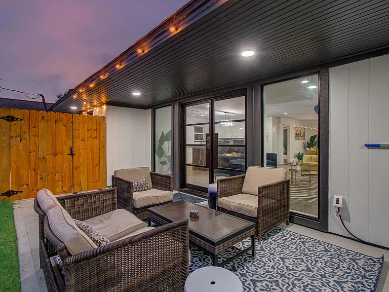5407 Ariel St — Photo 30