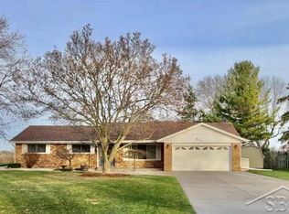 9441 Seagreen Dr, Saginaw, MI 48609