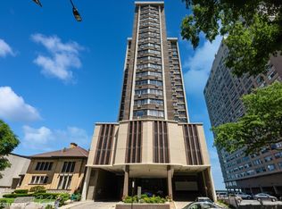 6325 N Sheridan Rd APT 504, Chicago, IL 60660