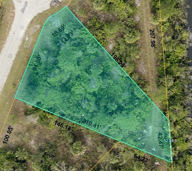 1st image of Elliot Ct