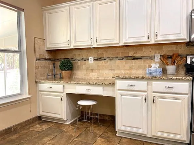 1604 Canyon Oak — Photo 37