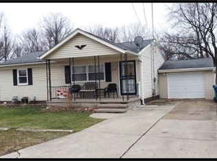 242 Claremont Rd, Vermilion, OH 44089