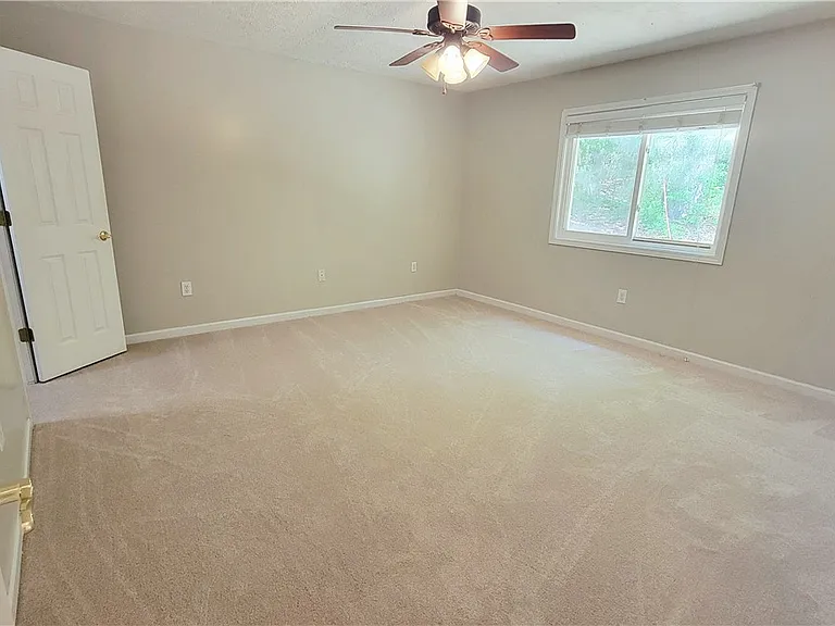 123 Perkins Pl — Photo 10