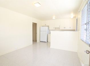 2842 Winam Ave #A, Honolulu, HI 96816