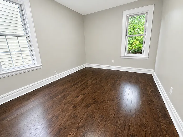 251-253 Schley St #1 — Photo 12