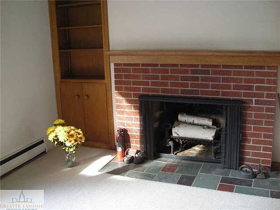 4th image of 1525 E Glenhaven Ave