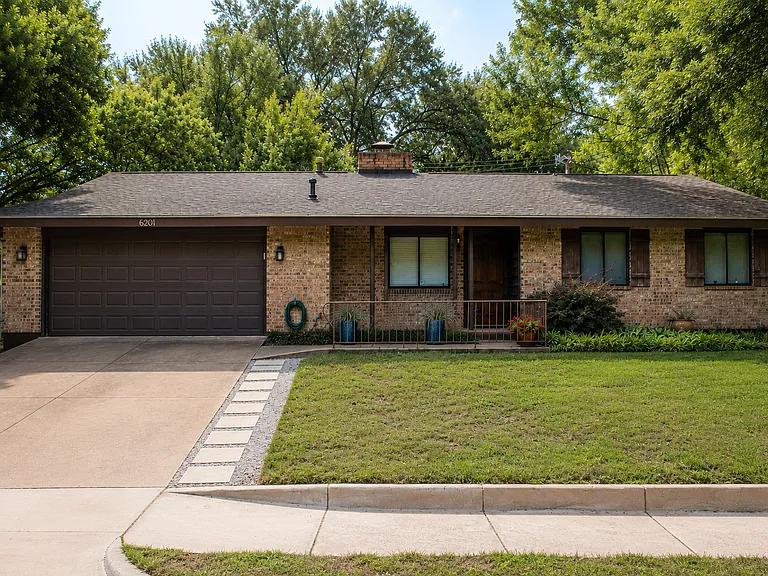 6201 Reicher Dr — Photo 1