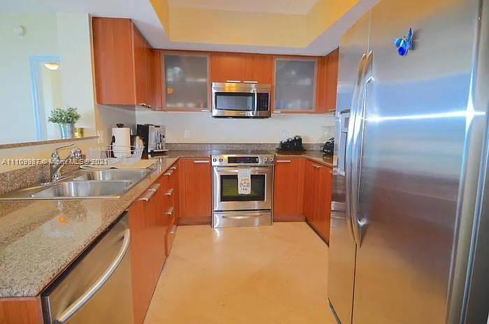 16699 Collins Ave #1509 — Photo 7