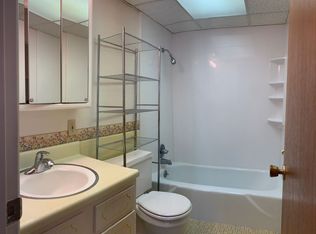7107-7115 N Miramar Dr #7107-5, Peoria, IL