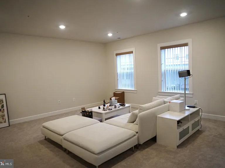 730 Quarry Point Rd — Photo 22