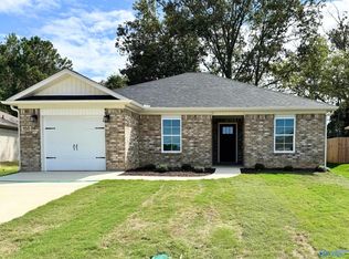 150 Stratman Dr, New Hope, AL 35760