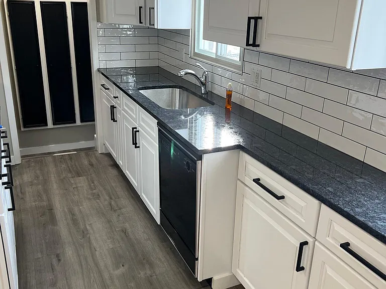149 Elmsford Ave — Photo 18