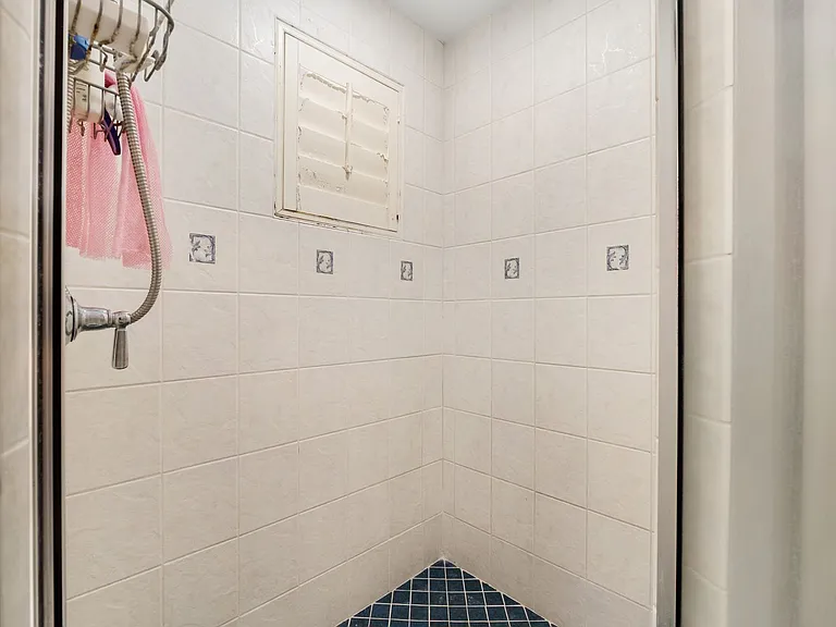 3773 SW 21st Dr — Photo 34