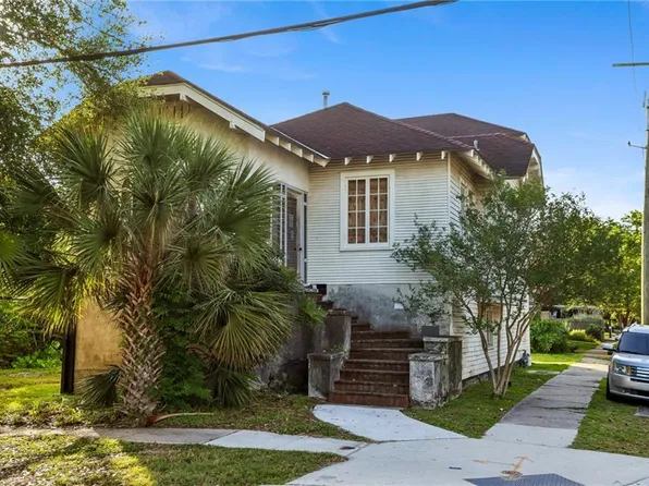 2201 Dante St, New Orleans, LA 70118