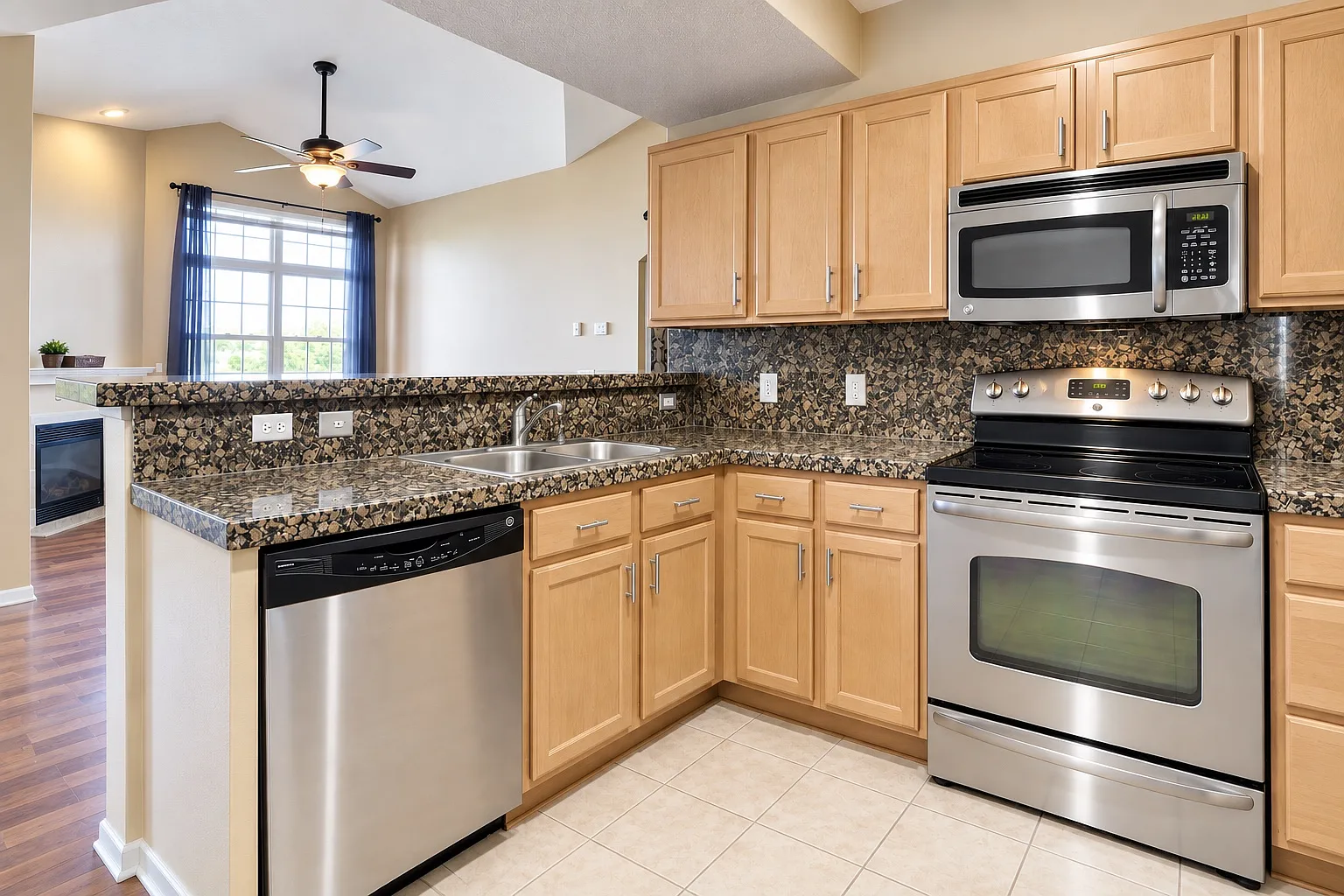 10841 S Twenty Mile Rd — Photo 4