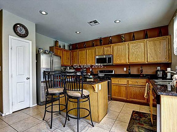 3rd image of 10490 Arnica Way