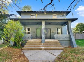 720 - 724 Adams St SE