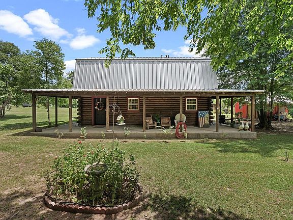 2nd image of 110 County Road 1434