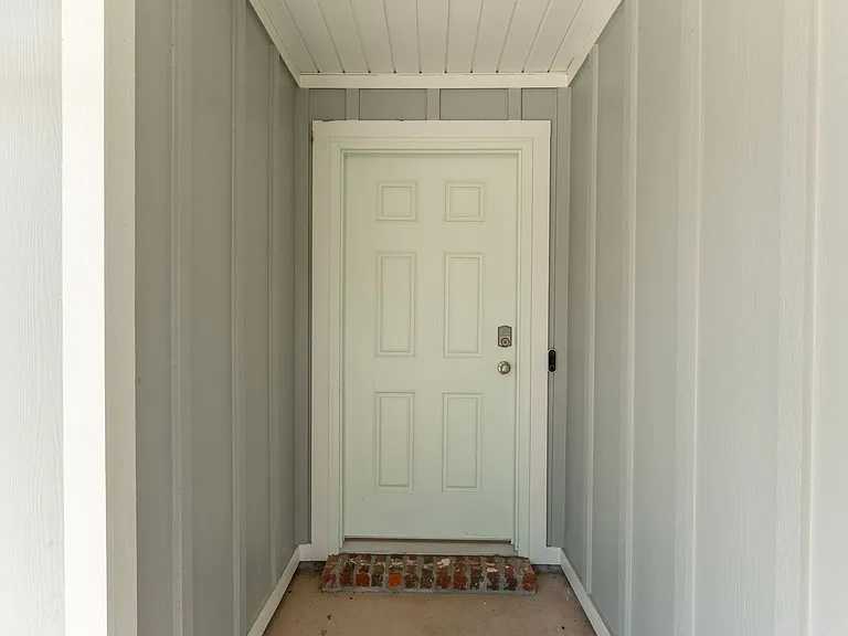 522 Mary Lou Way — Photo 6