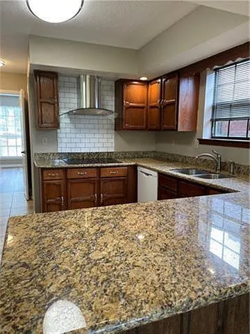 4200 Lake Trail Dr — Photo 5