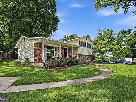 4th image of 4512 Medford Dr