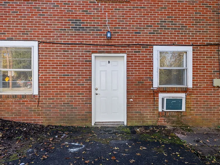 432 Circle Dr — Photo 15