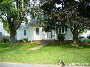 64 Chester St, Plainville, CT 06062