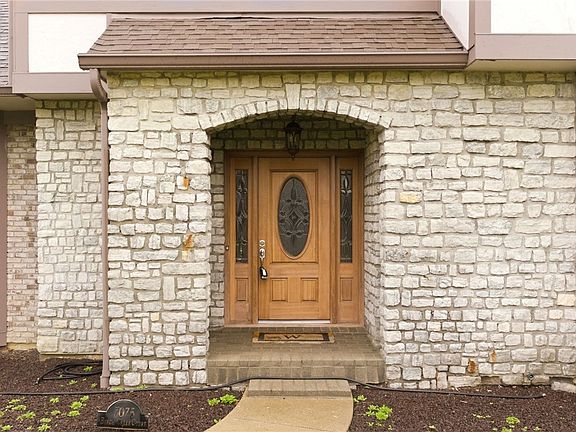 5th image of 7075 Birch Creek Ct