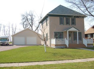 703 Ireland Ave, Fulda, MN 56131
