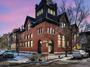 3057 N Clifton Ave APT 2, Chicago, IL 60657