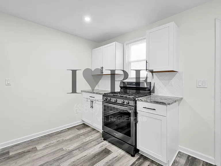 1216 Atcheson St — Photo 10