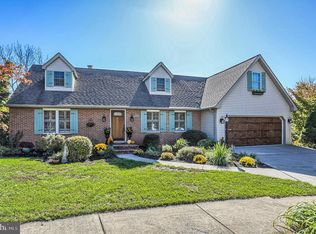 6621 Derby Ct, Harrisburg, PA 17112