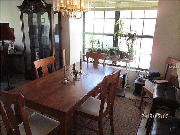 4th image of 4432 Weybridge St #84