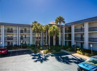 1740 Pine Valley Dr APT 211, Fort Myers, FL 33907